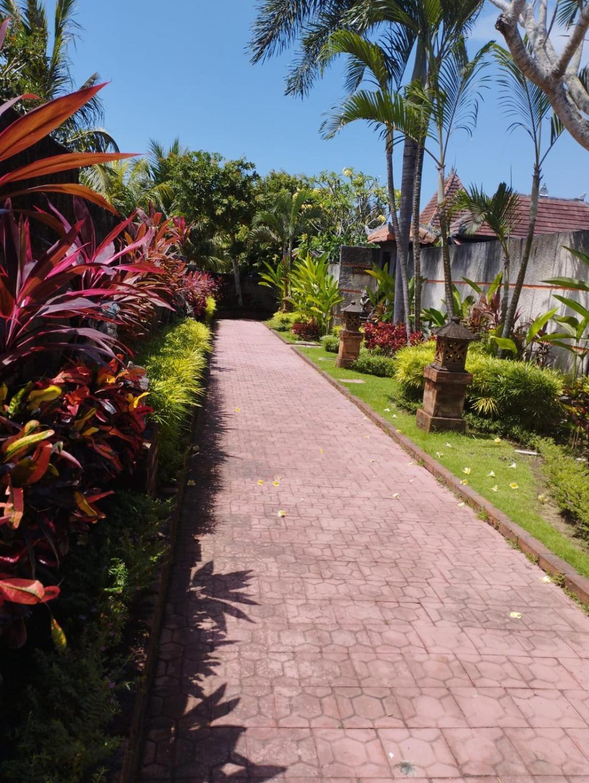 Kartika Dahayu Private Pool Villas Sukawati Exterior foto