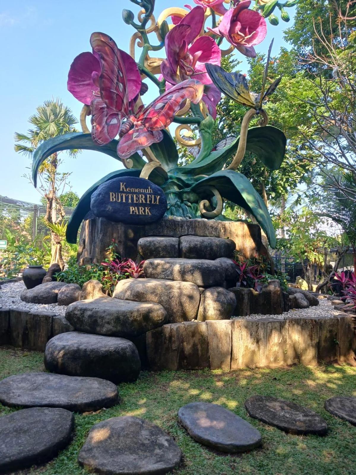 Kartika Dahayu Private Pool Villas Sukawati Exterior foto