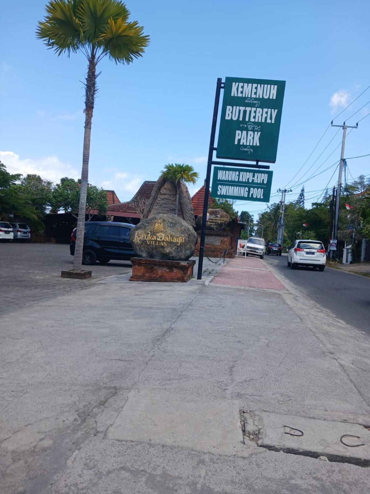 Kartika Dahayu Private Pool Villas Sukawati Exterior foto